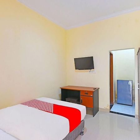 דנפסאר Oyo 91445 Sandat Guest House מראה חיצוני תמונה
