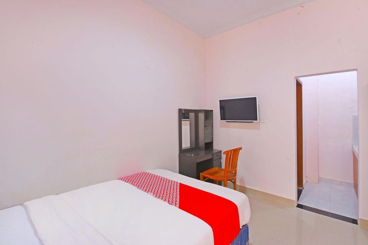 דנפסאר Oyo 91445 Sandat Guest House מראה חיצוני תמונה